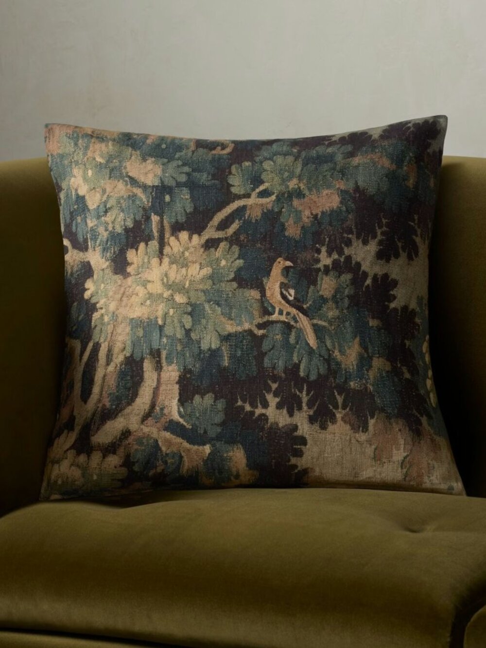 Lone Fox x Joon Loloi Marmont Pillow 20"x20"
